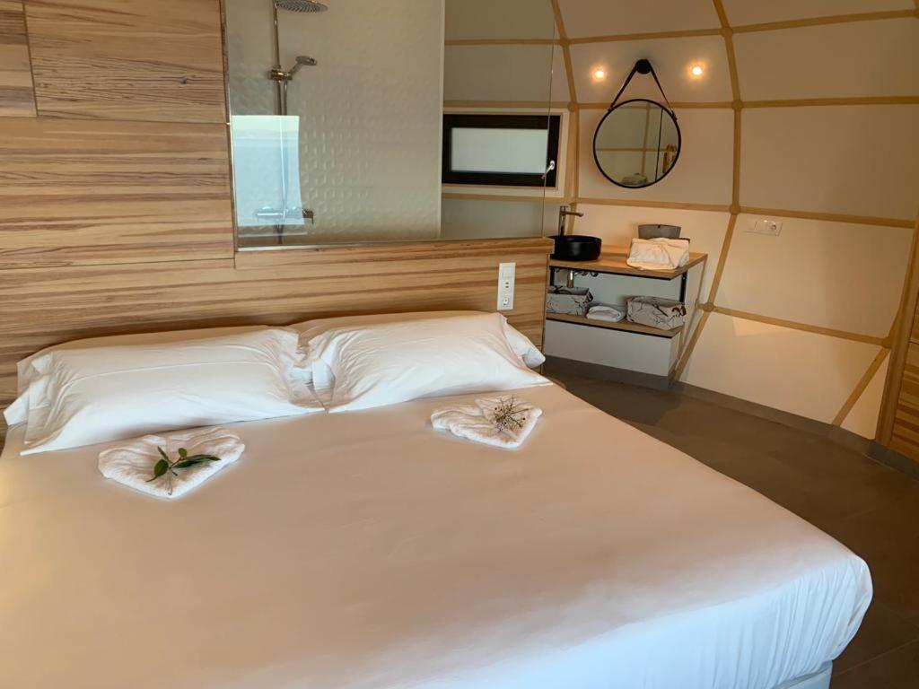 מלון באיונה Glamping Do Mar מראה חיצוני תמונה