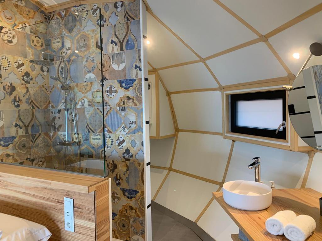 מלון באיונה Glamping Do Mar מראה חיצוני תמונה